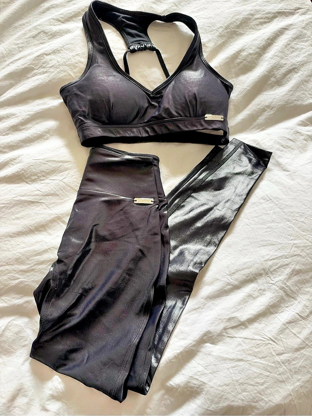 Bombshell Sportswear Power Gloss Set – XS – Gloss Black